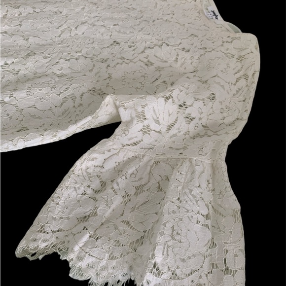 Oversized hollowed-out lace blouse size S - Picture 3 of 4